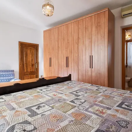 Casa Rina Hébergement de vacances Sassari